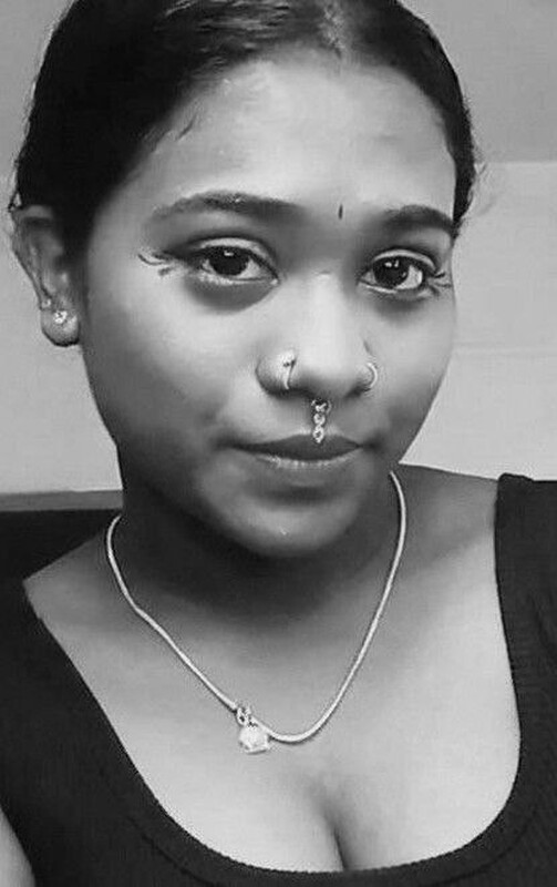 Dusky Tamil Girl Giving a Blowjob while Getting her 🧚‍♂️ ssy Licked by another Girl & Fucking Missionary